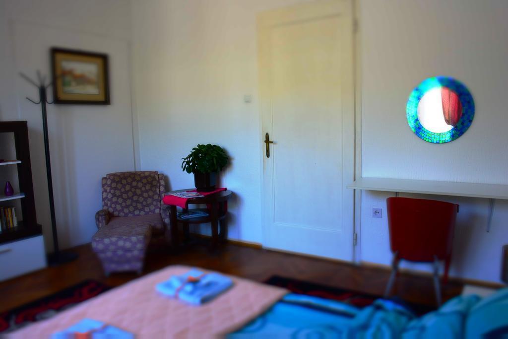Cozy Downtown Apartment Beograd Eksteriør bilde